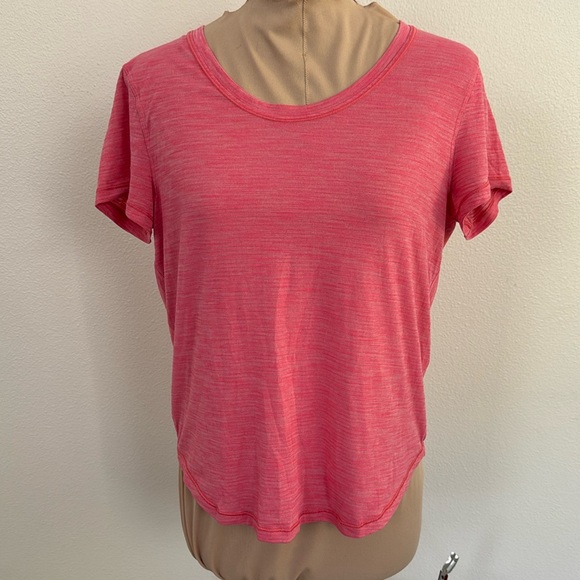 VICTORIAS SECRET PINK RARE TEXAS CAMPUS SCOOPNECK TEESHIRT NWT